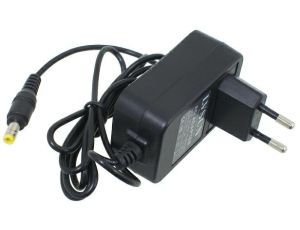 AC Adapter 9V 2A 18W - image 2