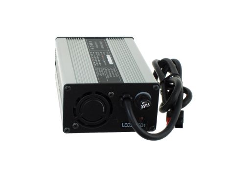 Charger for Li-Ion 4SL 14,8V 8A 180W for 4 cells ALUMINIUM - 6