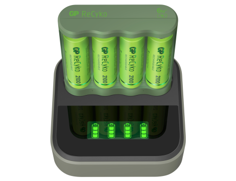 Battery charger GP Eco B421 + 4xAA ReCyko 2100 Series + D451